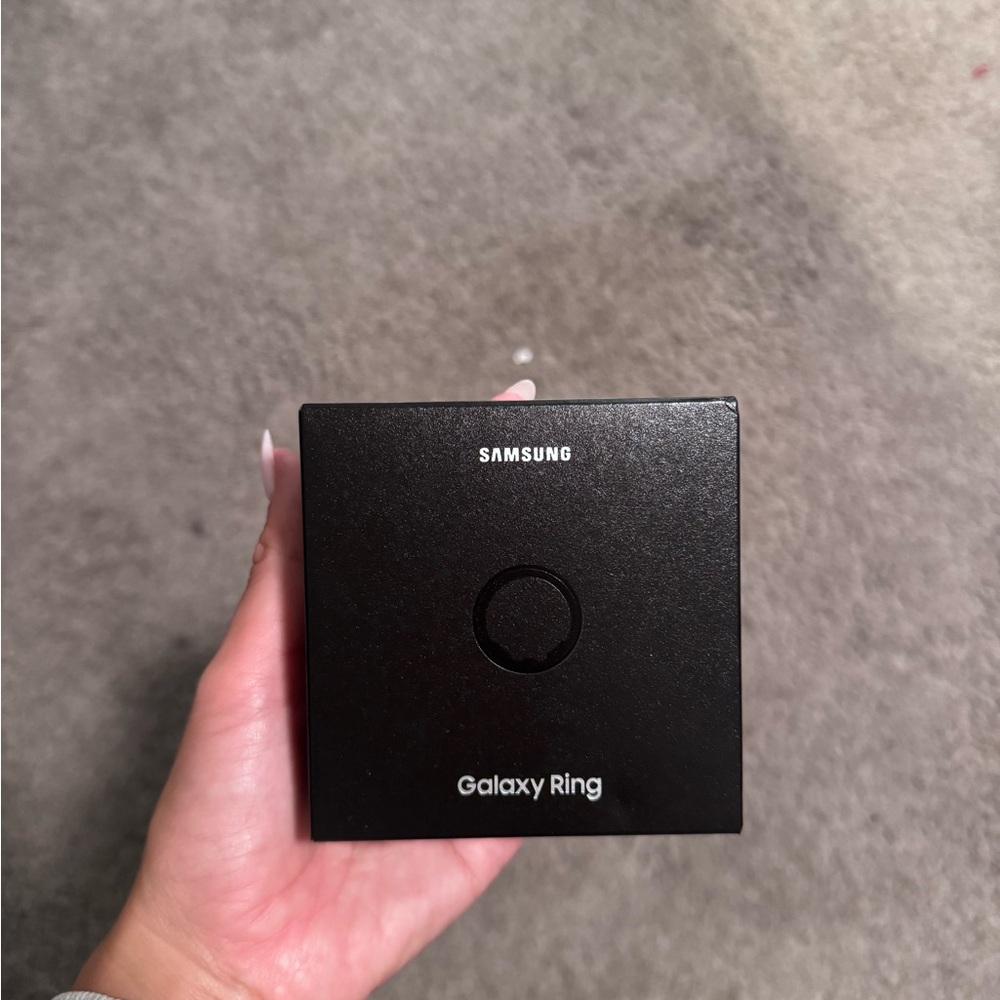 Samsung Galaxy Ring in Black